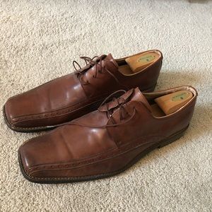 Brown Stacy Adam’s dress shoes